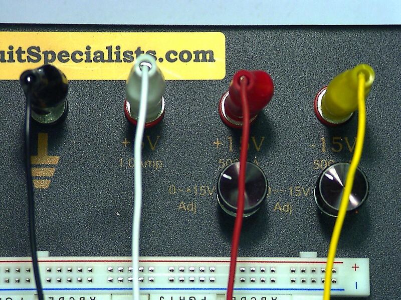 File:PBB272 leadwires.jpg